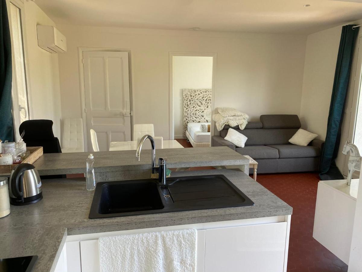 Petite Maison De Charme - Le Jardin Secret D'Alice Roquebrune-sur-Argens Eksteriør bilde